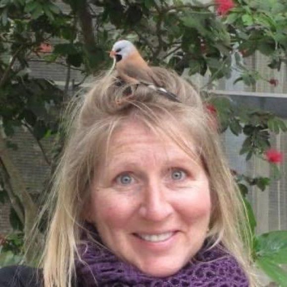 Meet your Posher, Paula - Picture 1 of 1